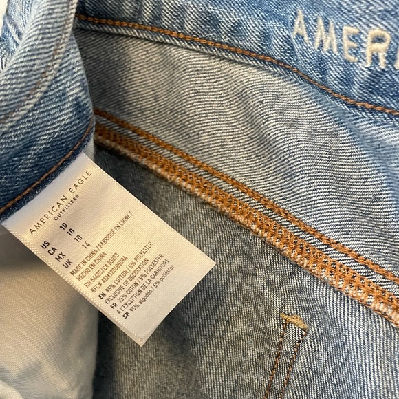 American Eagle embroidered flower printed mom shorts size 10 - Picture 6 of 8